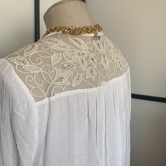 Torrid Women's White Tunic Detail Sheer Top Size 2X V797 - Picture 10 of 16